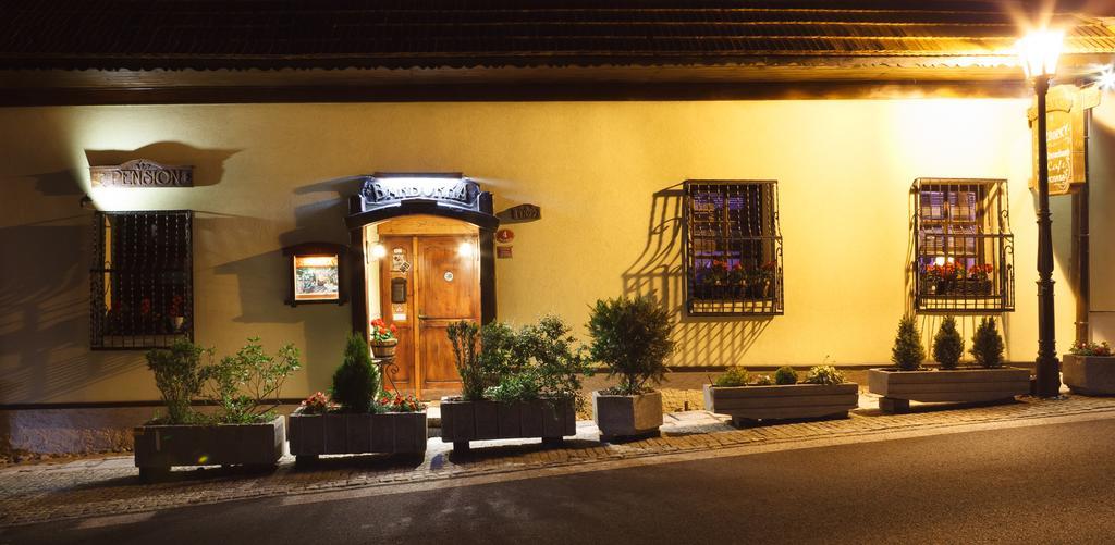 Penzion Barborka Hotel Poprad Exterior foto